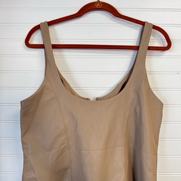 Good American New Women’s Size 5 Pecan Scuba U Neckline Corset Thong Bodysuit - Picture 9 of 11